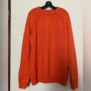 Chunky sweater in orange 🍊 color from H&M in very good condition